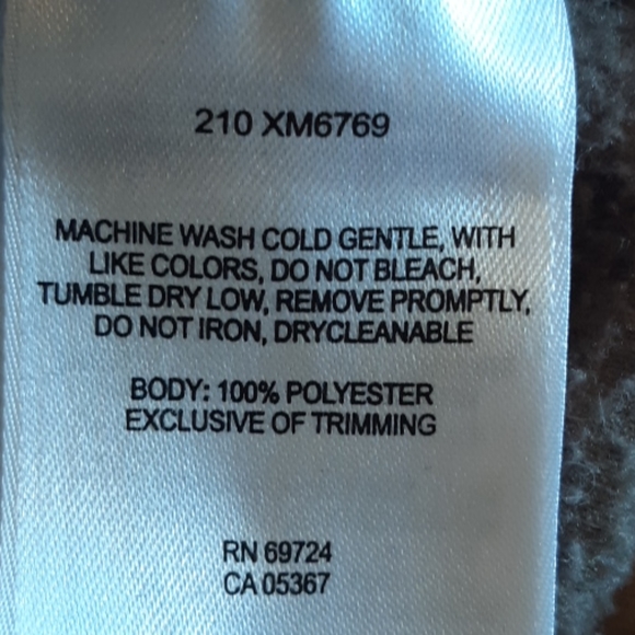 Mens Columbia fleece pullover. - Picture 4 of 4